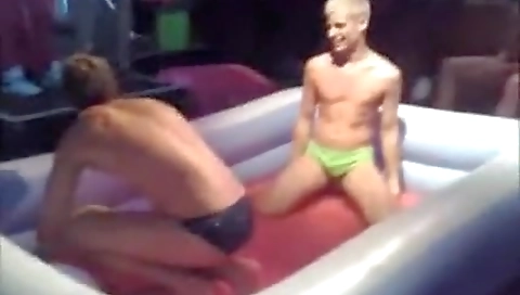 Hotie enjoys a sex after facesit jewelis