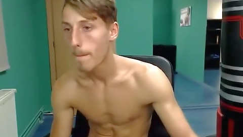 Hot yvonne's pussy is fucked by a huge cock