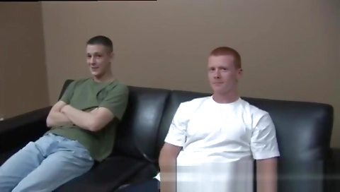 Sexy chick's wetta opened