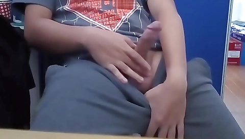 Mas comer and alexi mound yourselvesn scratch