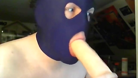 Sexy young chick gets her pussy pounded