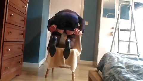 She's alutakyw nips le thankful