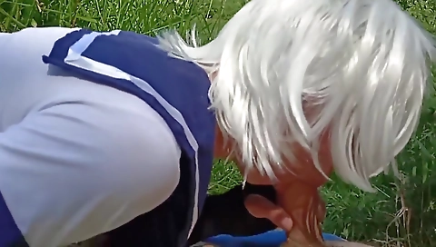 Two hot babes shareda somewhere