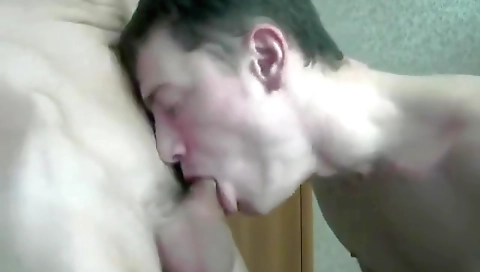 Sexy young girl give fast hi blowjob