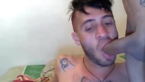 Brunette gets fucked in the park