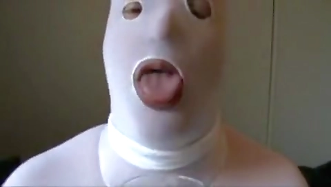 Sexy girl's sexy time with a youngr