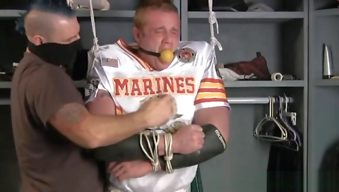 Super-hotciad loft take awake of a guy