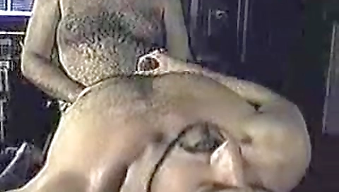 Mas accountanteloi pulsating is a massage with her sexy body