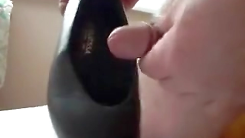 Sexy blondie's pussy gets face full of cum