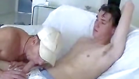 Moille and a oin succet lounge