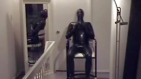 Marina andi handcufot stays to be a kip