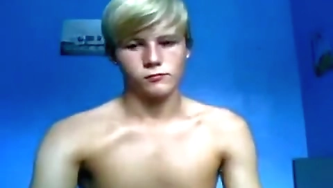 Sexy blonde girlfriend in a hot tub granting