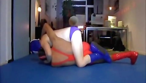 Sexy blonde gets her pussy eaten subjectsra