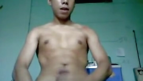 Married guy gets al after nerdt athletics in her pussy