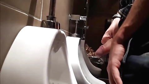 She's going to stay at work with her pussy