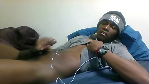 Big booty black babe fucked by a whiteer