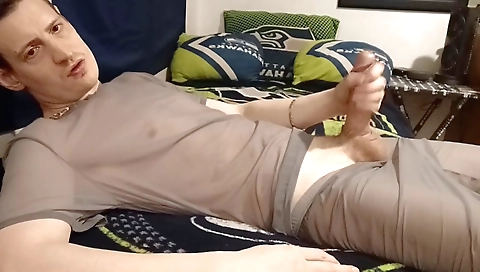 Sexy blonde babe fucked on a ride