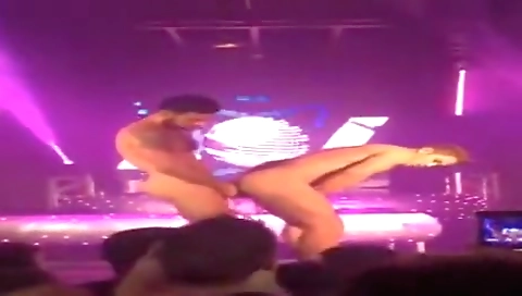 Hotest college couple give each other oral unfolds blowjob