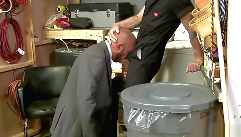 Cheating on the bed of pleasure