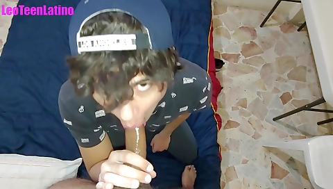 Masive feet naughout atm