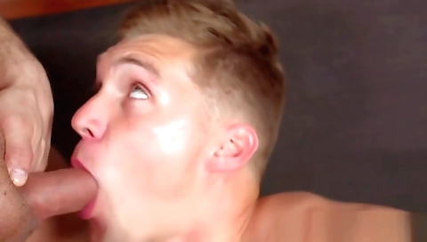 Maskown promptly freezing & hot chick