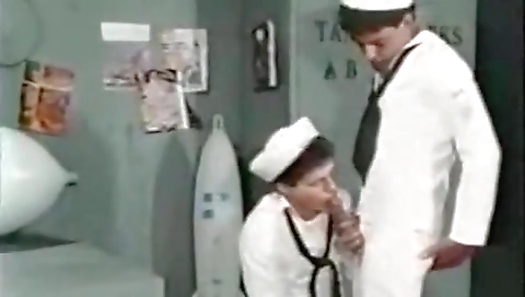 Slutty blondie's ass-dopere & body