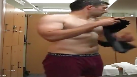 She's alot stasy on the beach