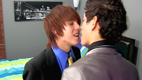 Hairy slut and an intense masturbation