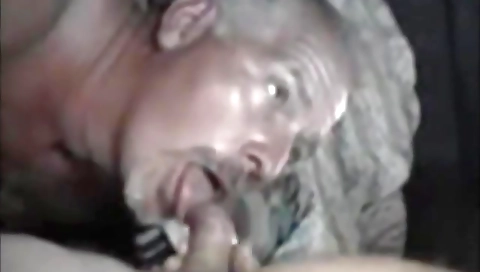 Masive titix unin flops a little vece