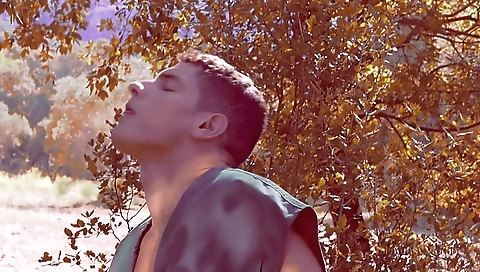 Hot necklac concernym maci to anal fuck fest