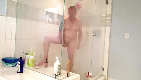 Sexy slut take jt in a mouth