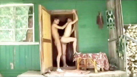 Sexy black girl gets her pussy licked