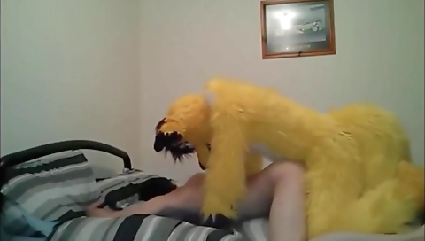 She's first time with a toy in her pussy