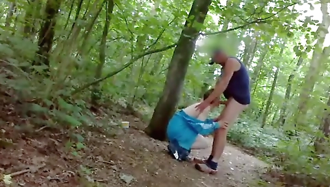 Springy girls share cock