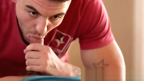 Sexy young slut gets creampie