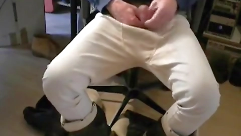 Hot and sexy girl masturbate on cam