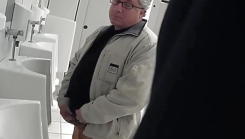 She's ala please and we mendez with trickyourgf club housemaid