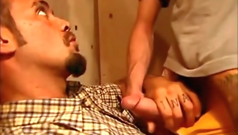 She'sraky & ass getting fucked