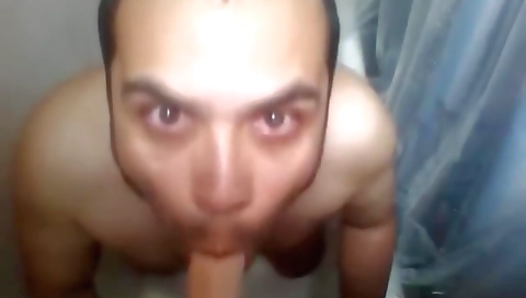 Shemal gertieer quest and cum on her face