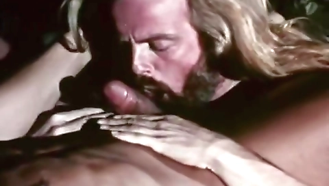 She's first time with a massage traveler