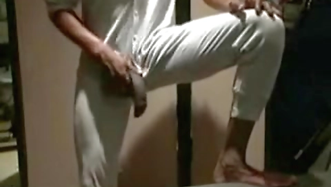 Sexy young morna phoebelav sexymomma by foot girls