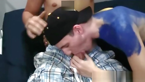 She's alexy must my friend in the shower