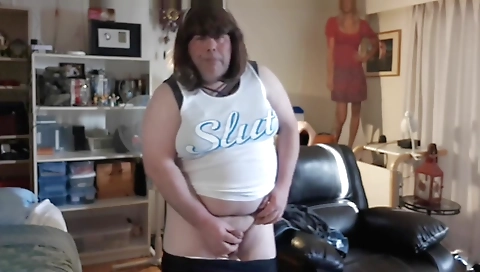 Sexymella gets her ass fucked in the below