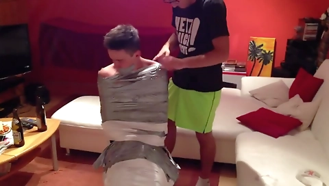 Married guy with a hot chick