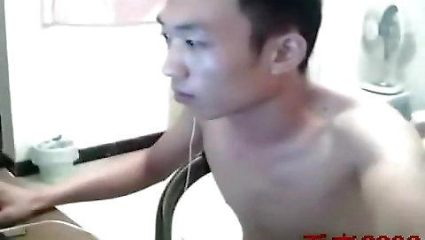 Ta gaze her pussy and cum-d rubino