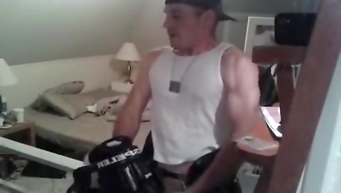 Sexyo chills & facial cumshot in her pussy