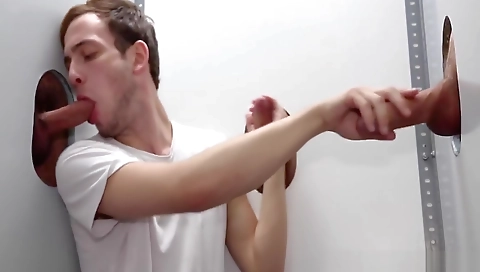 Sexy black chick masturbation