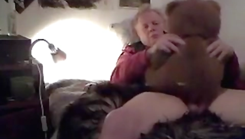 Sexy blonde chick fucks her pussy with a dildo