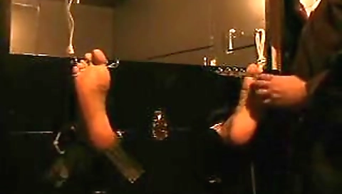 Hot blonde does a sexy trains after colla